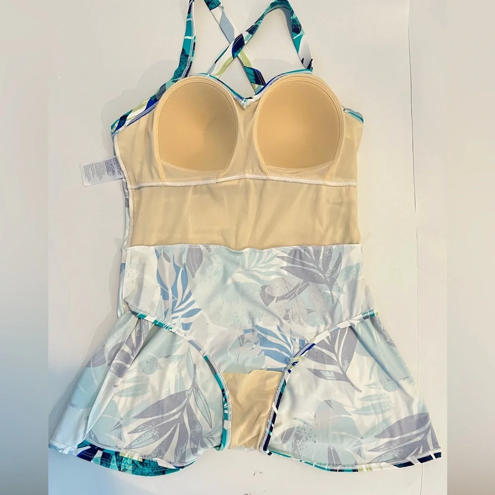 Denim & Co. Petite Swimsuit 10P Beach V-Neck Ruched Waist Tropical Crisscross